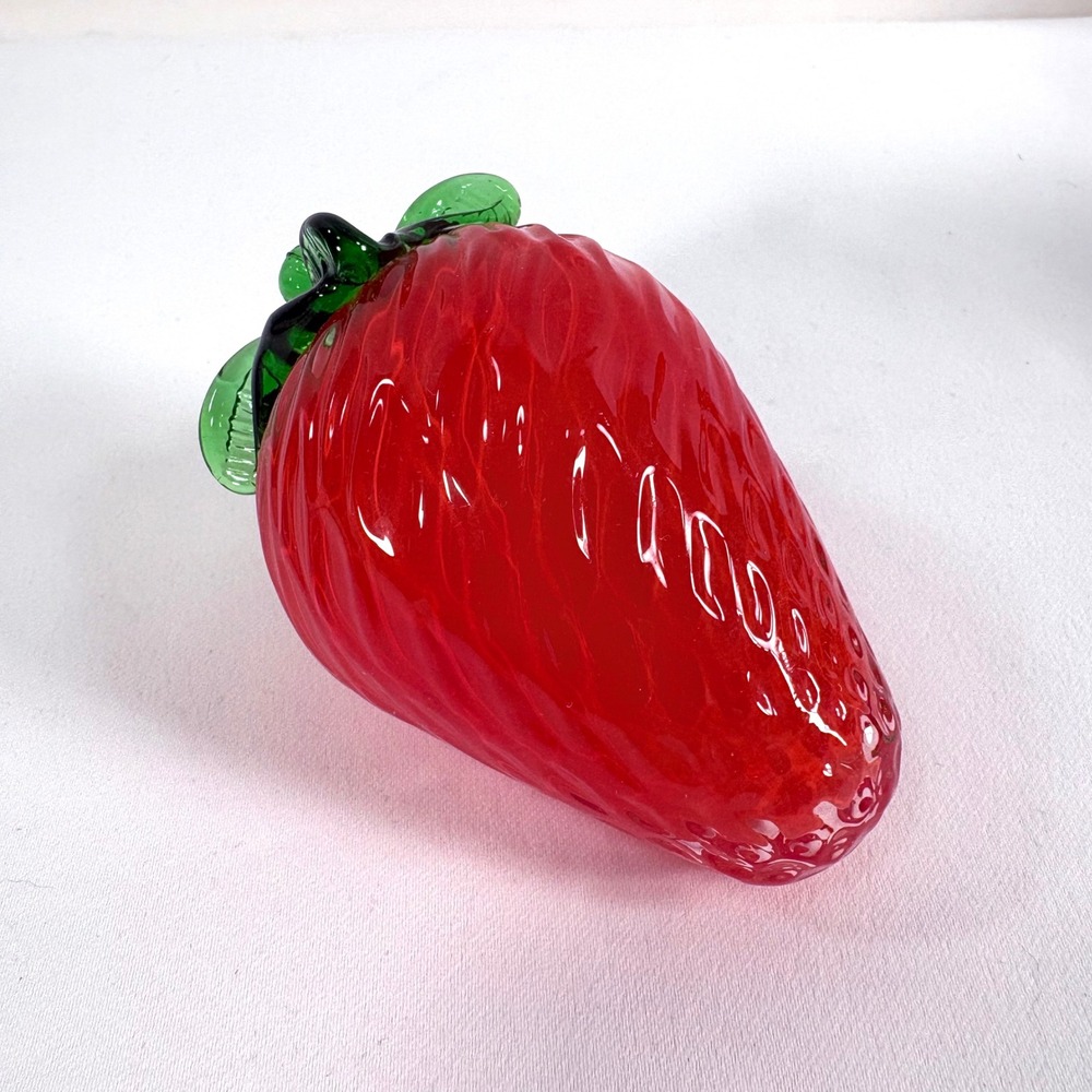 Italian Art‎ Glass CStrawberry Red Murano Style Hand blown Fruit Decor 4"